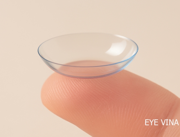 Kính áp tròng là gì? Ưu nhược điểm và có nên sử dụng không?